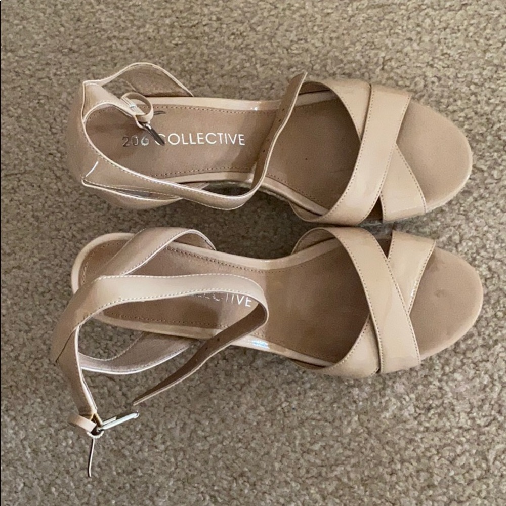 206 Collective wedges